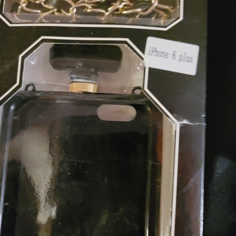 Phone covers - Picture 12 of 13
